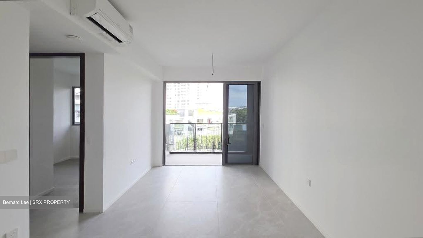Amo Residence (D20), Apartment #637587591